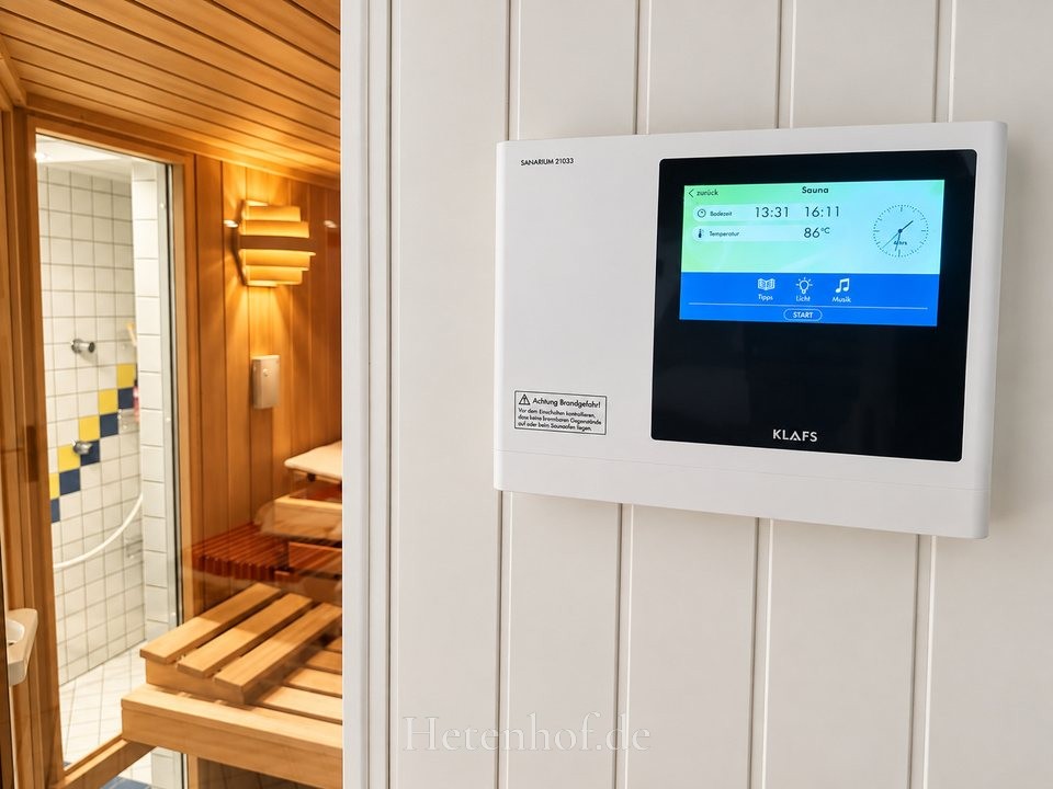 Sauna mit moderner Klafs-Steuerung